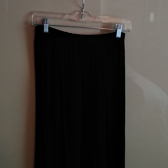 Skirt - Picture 1 of 3